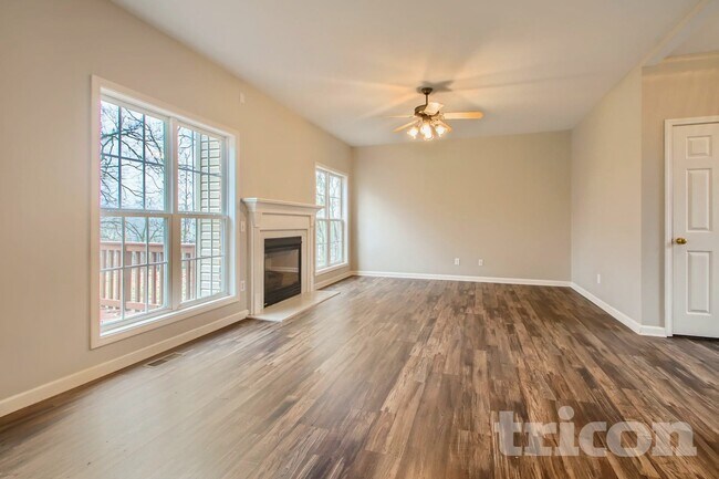 Photo - 1241 Andrew Donelson Dr