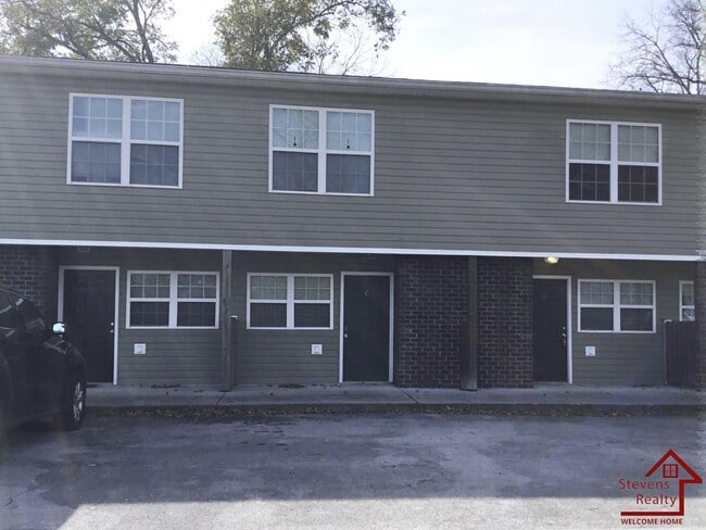 Building Photo - 1207 Holly Ave Rental