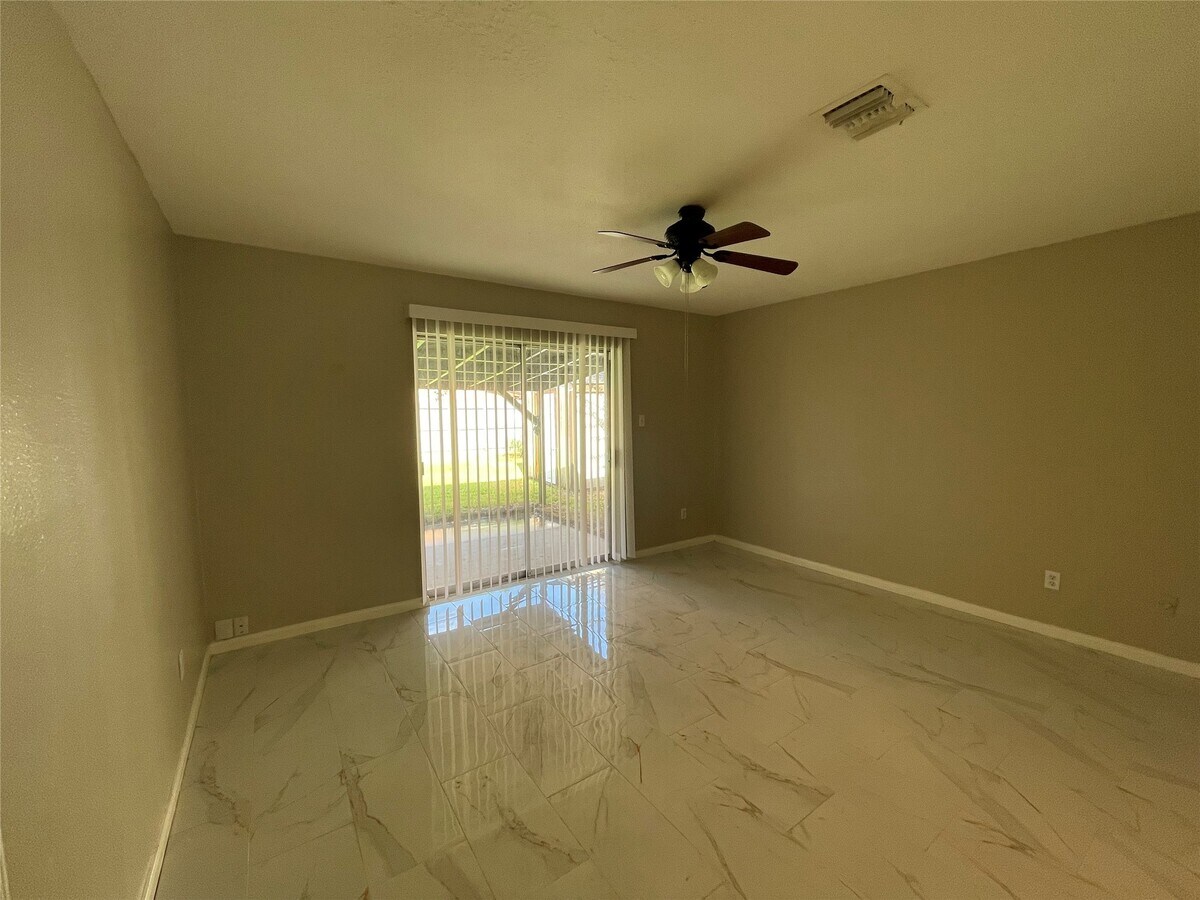 Photo - 8403 Windy Cove Ct