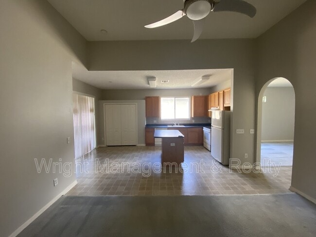 Photo - 1439 Loretto Cir