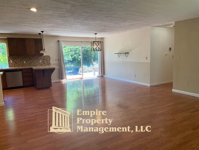 Photo - 26098 Marina Rd