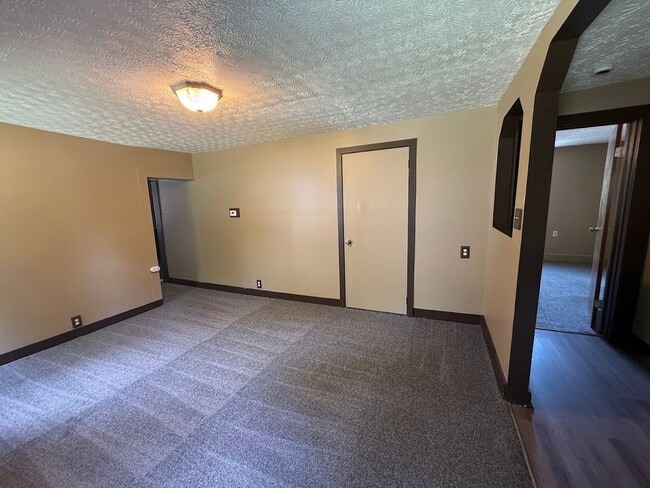 Photo - Three bedroom one bathroom home for rent