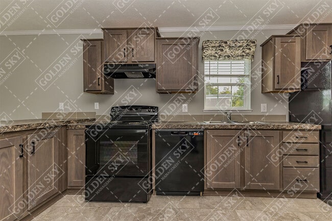 Photo - 804 W 15th St