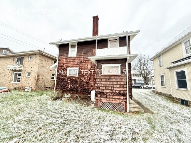 Photo - 1208 19th St NW