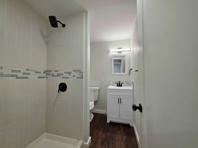 Photo - 307 W Corona Ave Unit 307 Corona 3