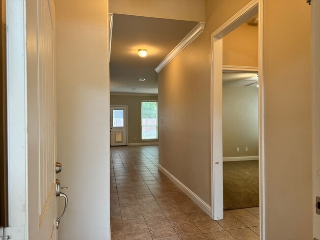 Photo - 6020 Grace Ave