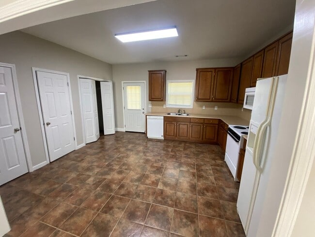Photo - 2316 Summerville Rd Unit 2316 Summerville Road B