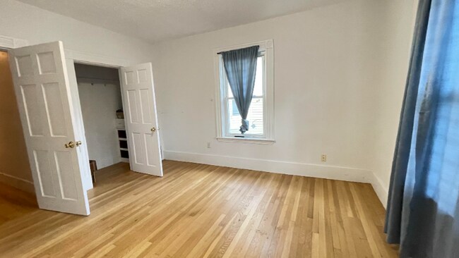 Photo - 18 Bradbury St