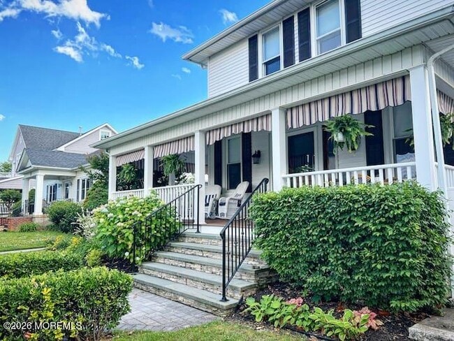 Building Photo - 311 Garfield Ave