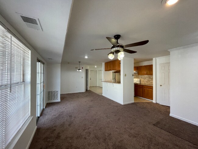 Photo - 9800 Lake Point Ct