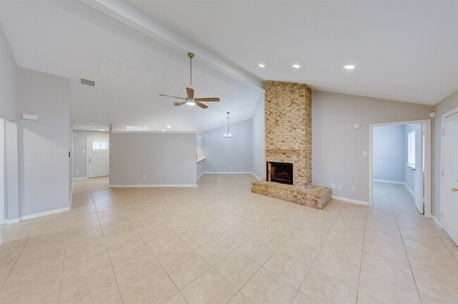 Photo - 16926 Manowar Ln