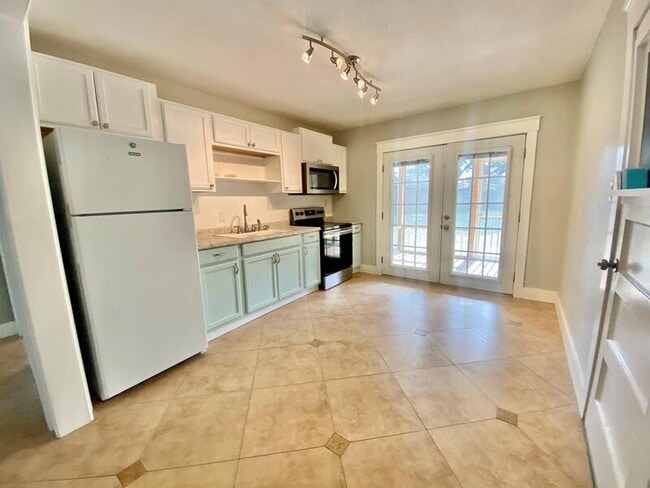 Photo - 10 Choctawhatchee Rd NE