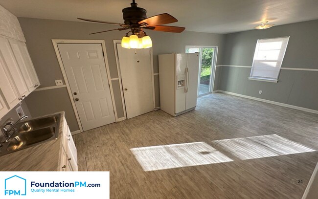 Photo - 2232 Pueblo Ave