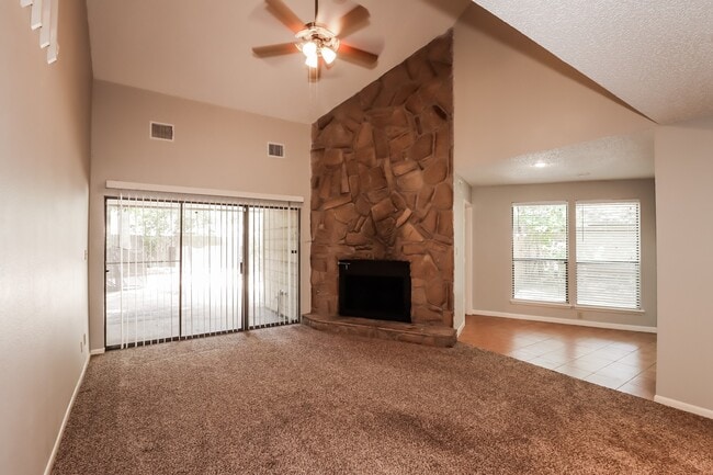 Photo - 334 Cypresswood Dr