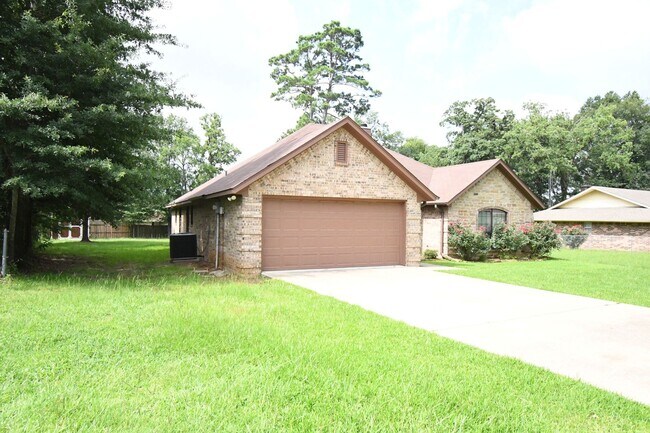 Photo - Lovely 4 Bedroom 2 Bath in Flint!