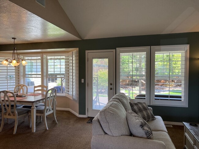 Photo - AND-D 1802 Unit 1802#A