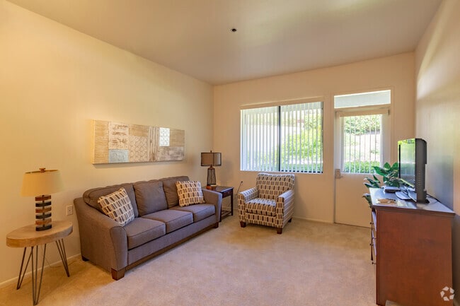 1HAB, 1BA - 650 ft²