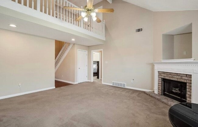 Photo - 5068 Welbourne Cove