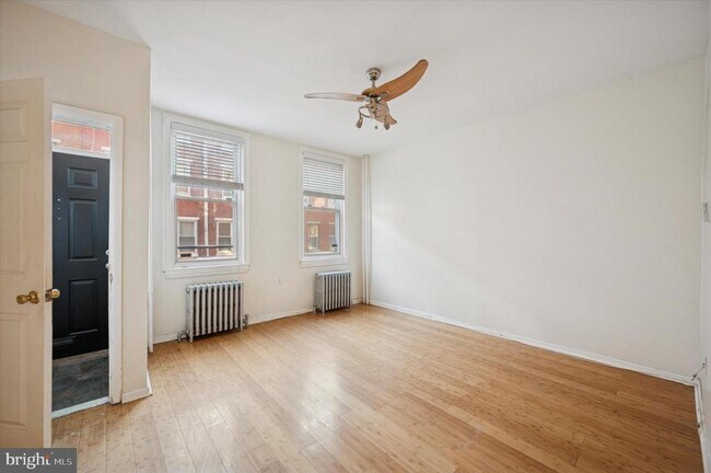 Photo - 1000 N Randolph St