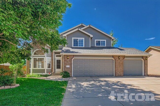 Photo - 2215 Sweetwater Creek Dr