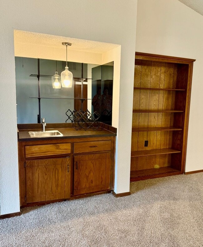 Photo - 3 bed, 2 bath Home in Ripple Creek in Edmond