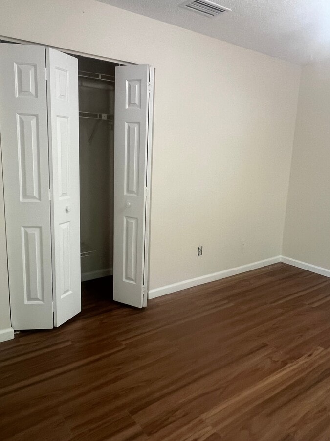 Photo - 705 Wagons Way