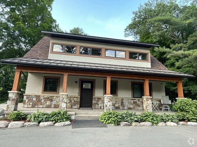 Building Photo - 1 Bedroom plus spacious loft on Gull Lake!...