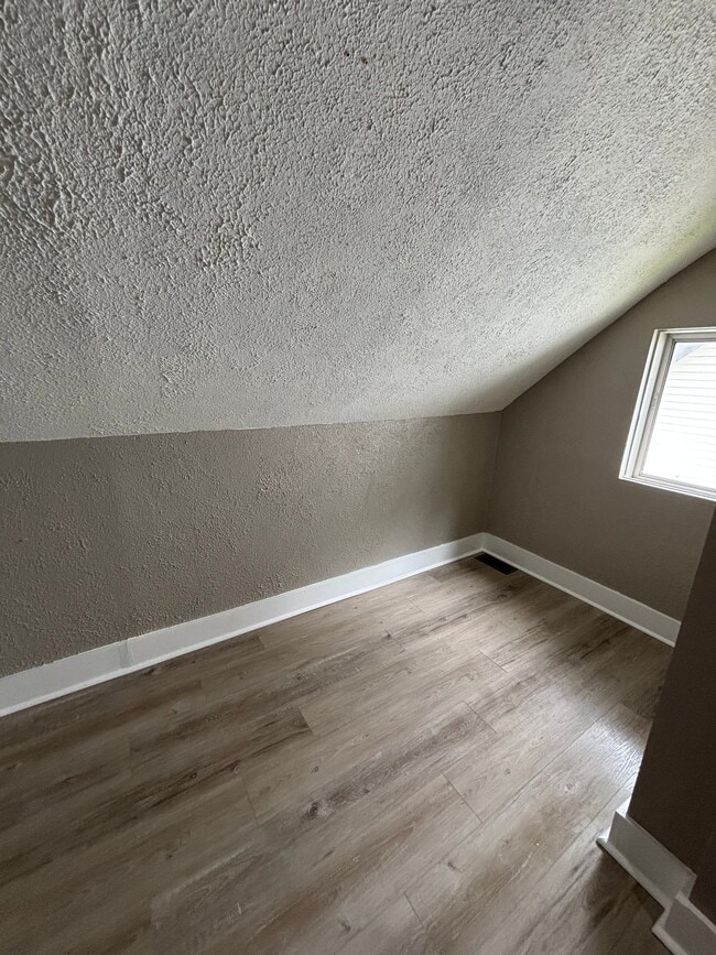Photo - 501 Dequincy St