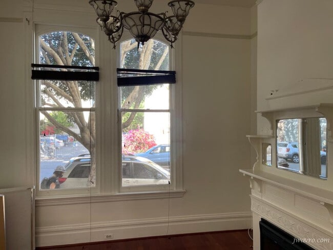 Photo - 3377 20th St