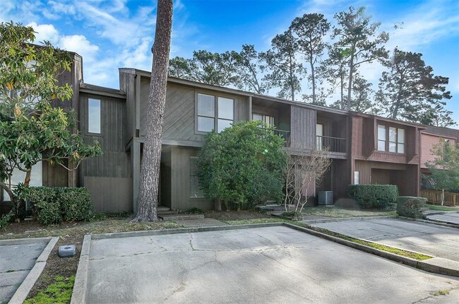 Building Photo - 3242 Poe Dr Rental