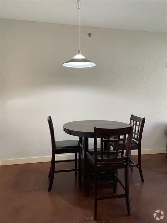 Building Photo - 711 W 26th St Unit 510 Rental