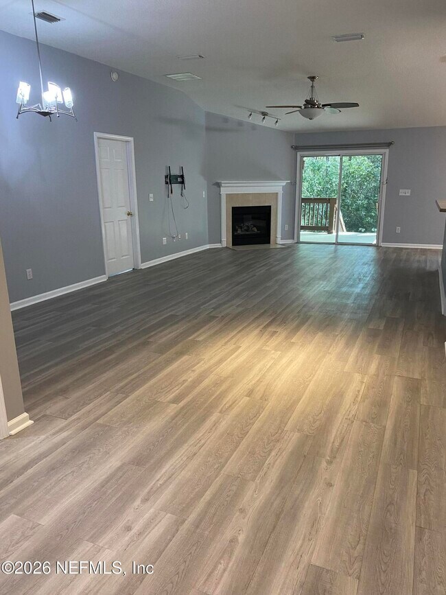 Photo - 1805 Forest Creek Dr