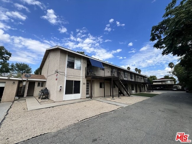 Building Photo - 26416 San Jacinto St
