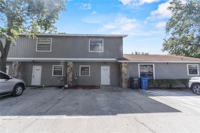 Building Photo - 10132 Lake Oak Cir Rental