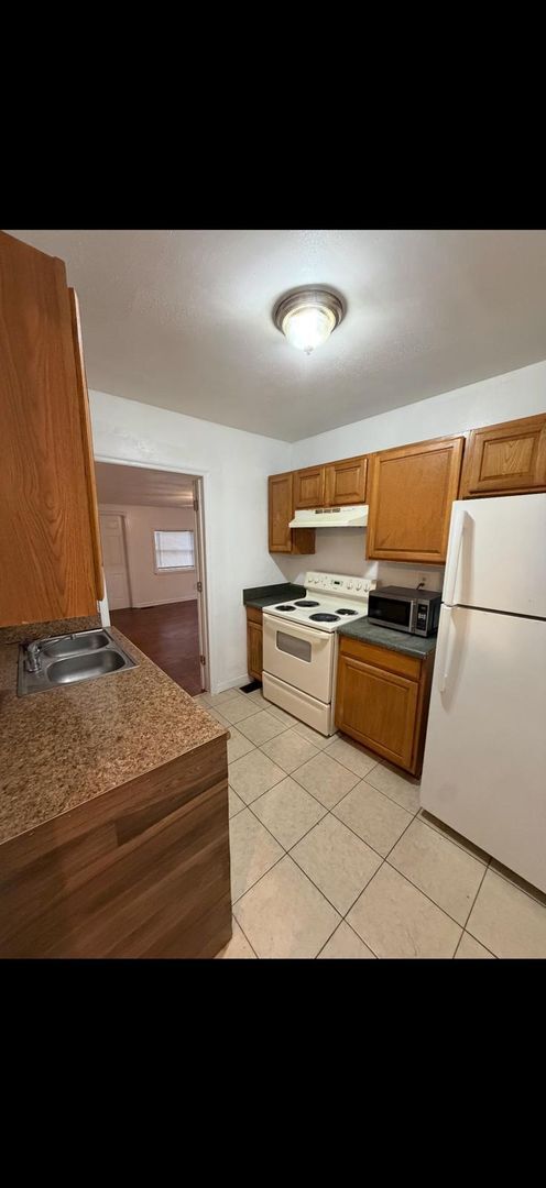 Photo - 768 California St Unit 1