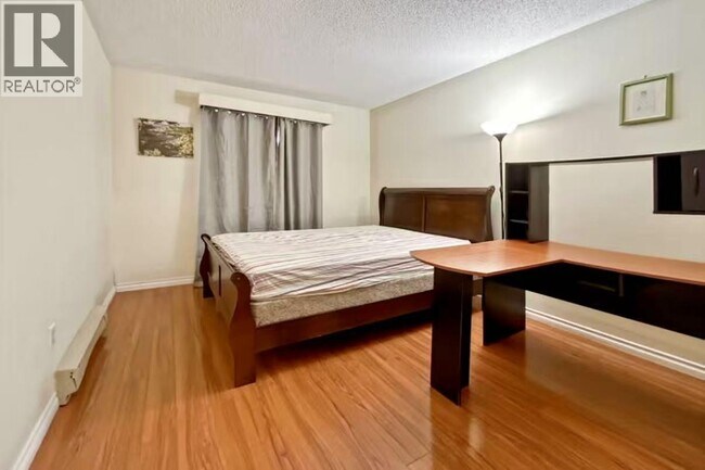 Photo - 2F 836 TWELFTH STREET Unit 2F