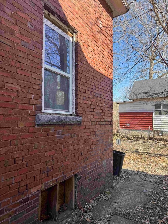 Photo - 1908 N Union St