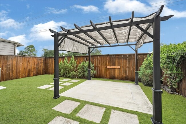 Photo - 1909 Monaco Memorial Ln