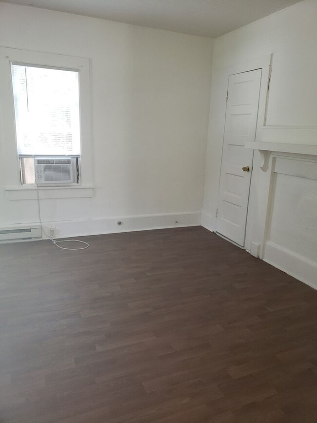 Sheppard St House Rental House Rental in Greenville, NC