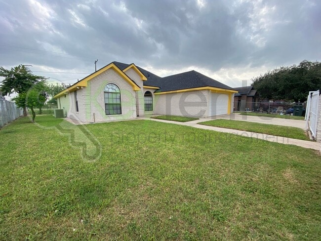 Photo - Beautiful 3bed/ 2bath home in Mission, TX