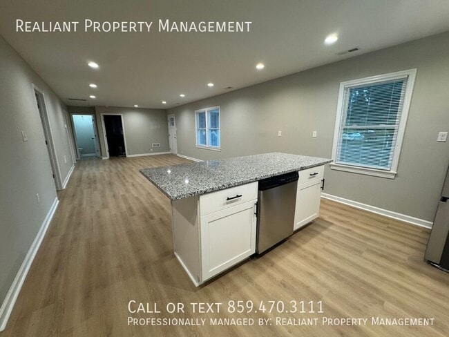 Photo - 115 Rainbow Dr