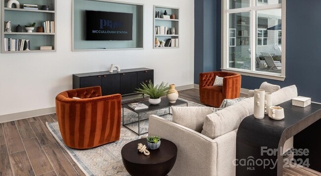 Photo - 8424 N Tryon St Unidad B3