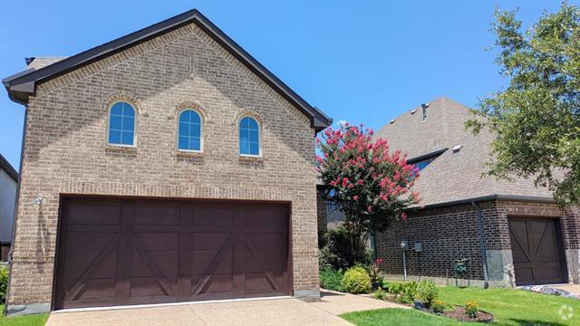 Building Photo - 204 Highwood Trail Rental