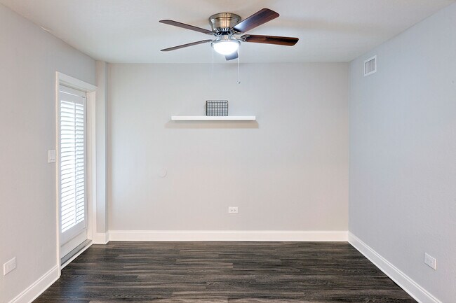 Living Room - Carlyle Flats