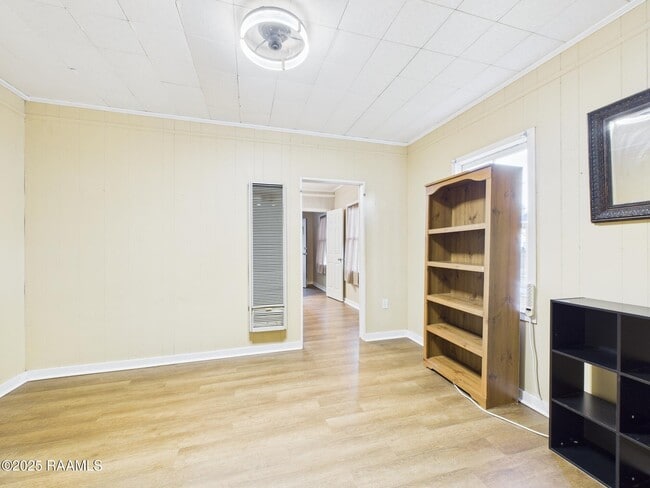 Photo - 505 W Dale St