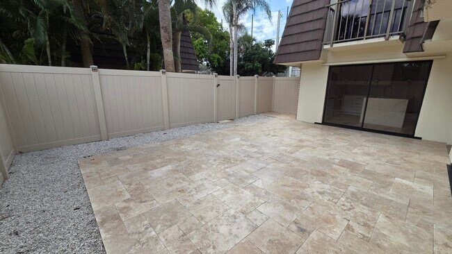 Photo - 7311 73rd Way