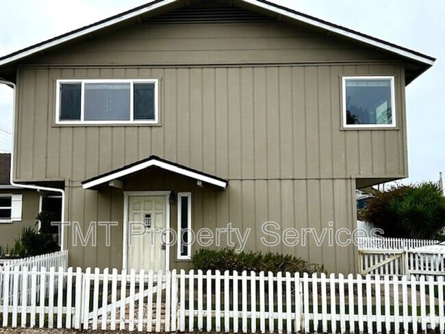 Building Photo - 2170 Seaview Ave Rental