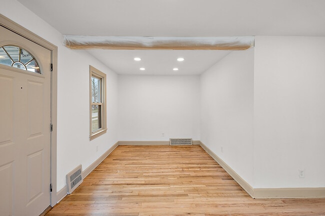 Photo - 3129 Prairie Ave