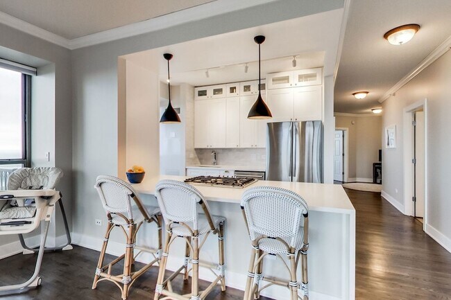 Photo - 1717 S Prairie Ave Unidad 1701
