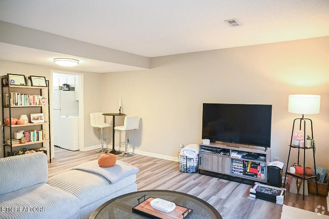 Building Photo - 102-124 Asbury Way Unit 110 Rental
